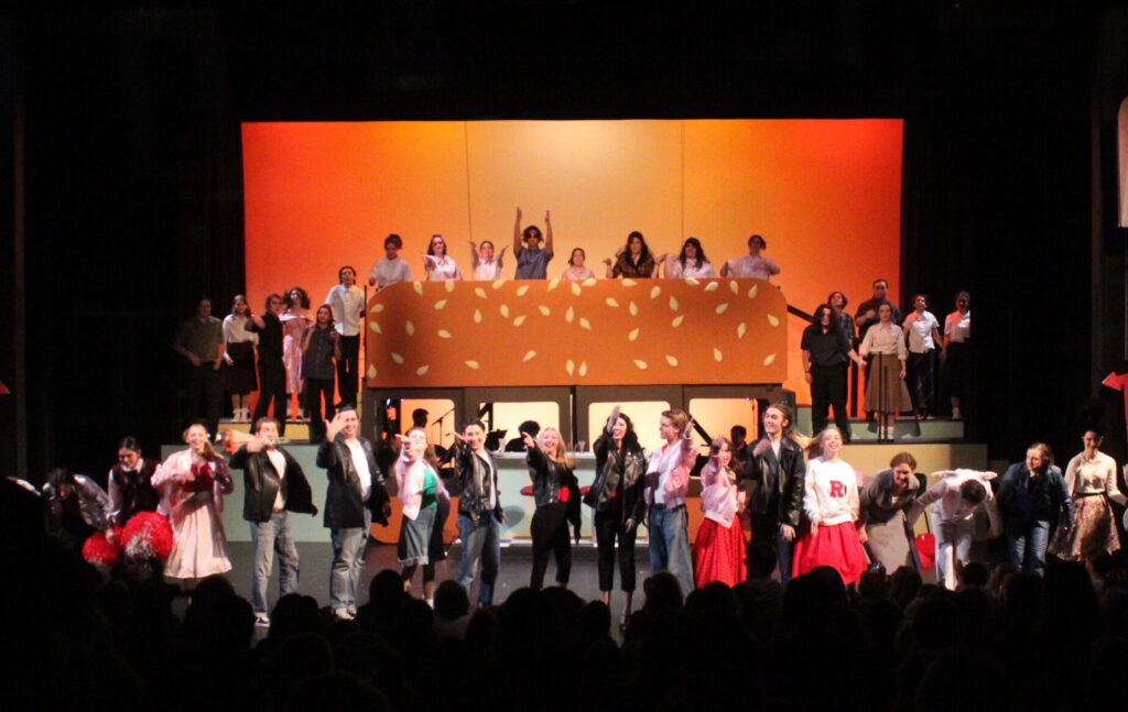 39D047EE-AA2D-417C-A272-85D77AD68B3D